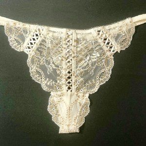 Victoria's Secret Lace Corset Style G-String Cream Gold Crystals Size M